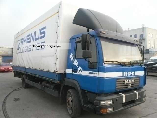 2004 MAN  LE 12 180 Truck over 7.5t Stake body and tarpaulin photo