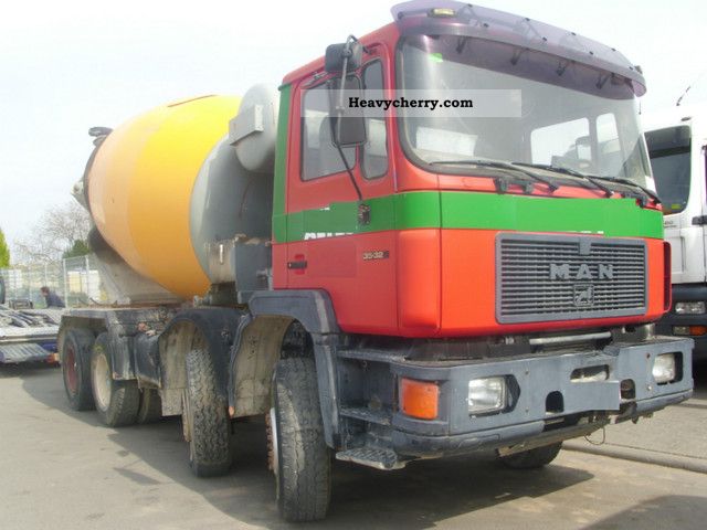 1994 MAN  33 322 Truck over 7.5t Cement mixer photo
