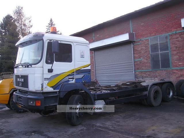 1997 MAN  27 464 6X4 Truck over 7.5t Chassis photo