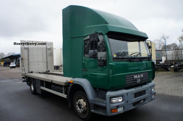 2001 MAN  15 280 LE 4x2 BL special vehicle Truck over 7.5t Breakdown truck photo