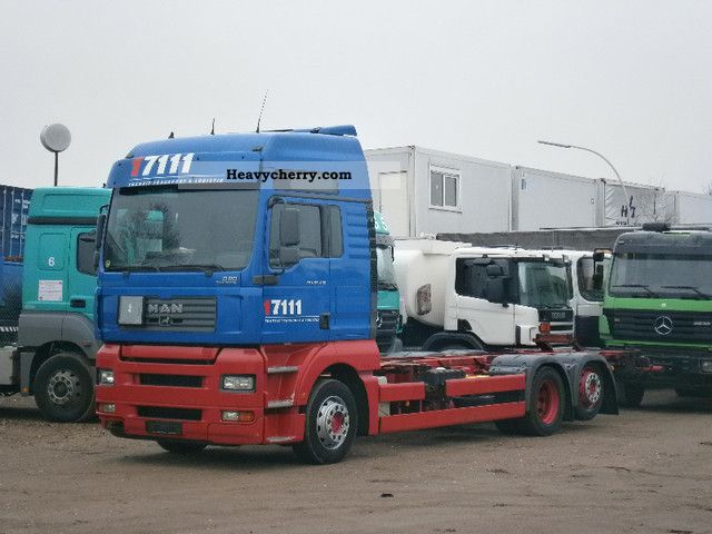2005 MAN  TGA 26 430 XXL / D20 / 2 x change system! Truck over 7.5t Swap chassis photo