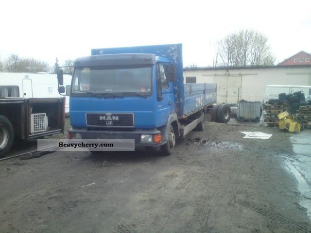 1999 MAN  8163 Van or truck up to 7.5t Stake body and tarpaulin photo