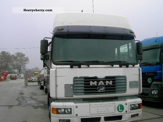 2000 MAN  26-414 6x2 with lift Truck over 7.5t Hydraulic work platform photo