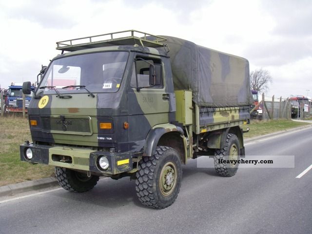 1985 MAN  8-136 FAE 4X4 EX-ARMY. Truck over 7.5t Stake body and tarpaulin photo