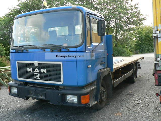 1991 MAN  12 152 Truck over 7.5t Stake body photo
