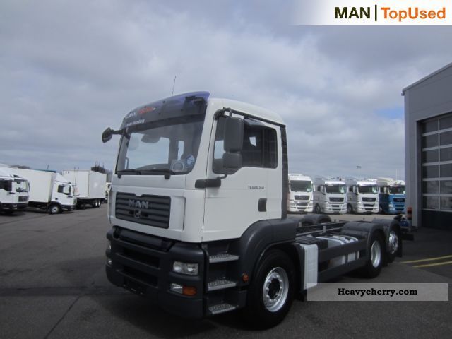 2007 MAN  TGA 26.3606X2 BL-2 Chassis Van or truck up to 7.5t Chassis photo