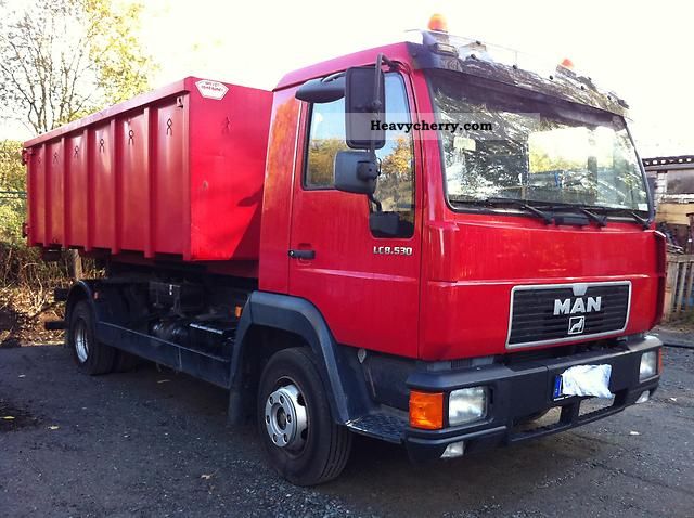 2000 MAN  L 2000 Van or truck up to 7.5t Roll-off tipper photo