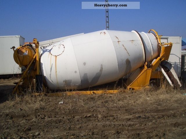 2004 MAN  Baryval 8m3 Truck over 7.5t Cement mixer photo