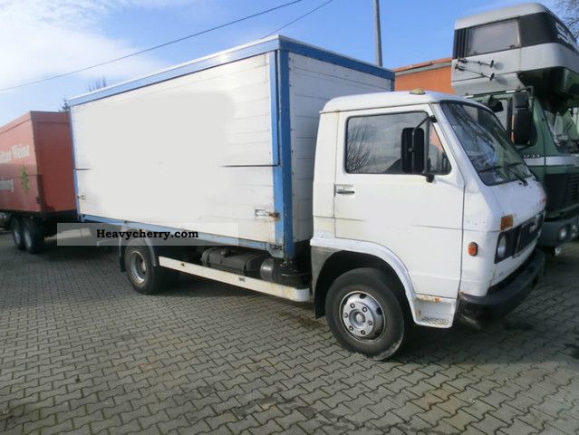 1986 MAN  VW - M. A. N. 9136 (G90) Van or truck up to 7.5t Other vans/trucks up to 7 photo