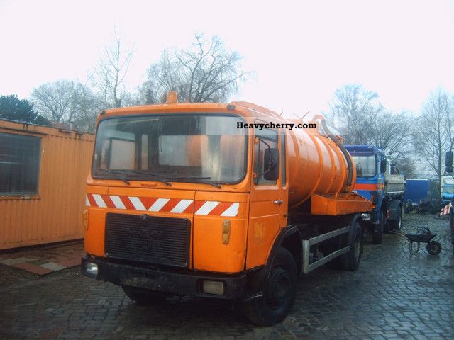 1986 MAN  16 240 sheets / sheet Truck over 7.5t Vacuum and pressure vehicle photo