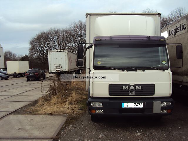 2003 MAN  L2000 Van or truck up to 7.5t Stake body and tarpaulin photo