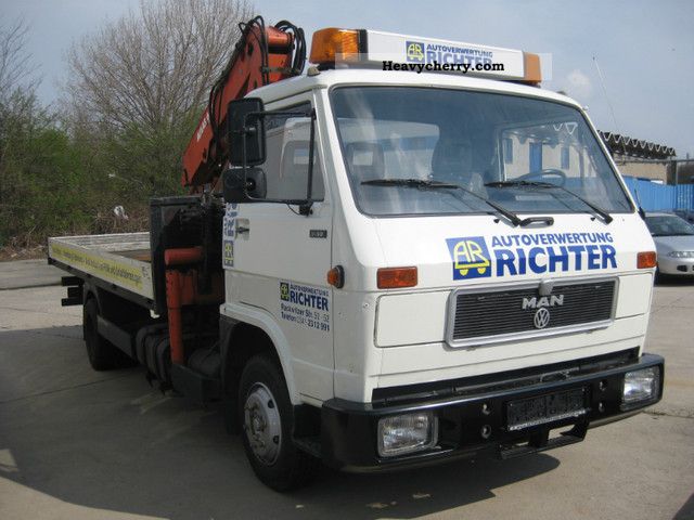 1993 MAN  9150 Van or truck up to 7.5t Stake body photo