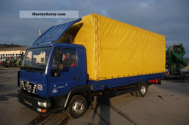 2001 MAN  8180 FC Truck over 7.5t Stake body and tarpaulin photo