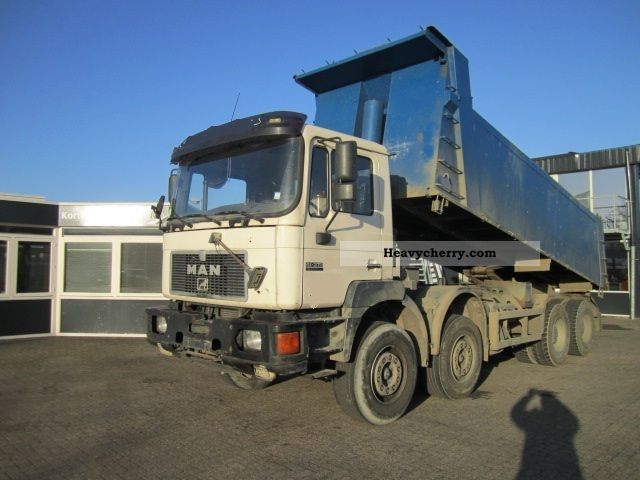 2000 MAN  41-373 8X4 TIPPER BACK Truck over 7.5t Tipper photo