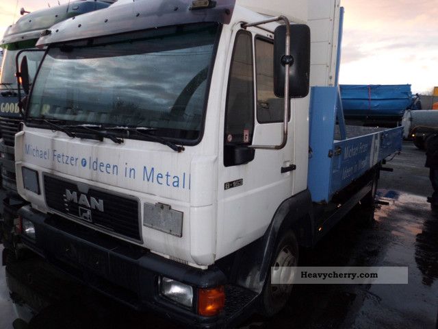 1994 MAN  8163 Van or truck up to 7.5t Stake body photo