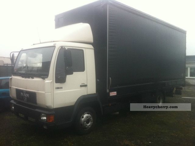 1997 MAN  L2000 curtainsider liftgate 8163 Van or truck up to 7.5t Stake body and tarpaulin photo
