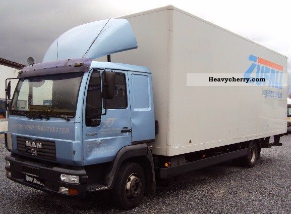 2001 MAN  12 220 L closed 7.2 mHebeb big house Truck over 7.5t Box photo