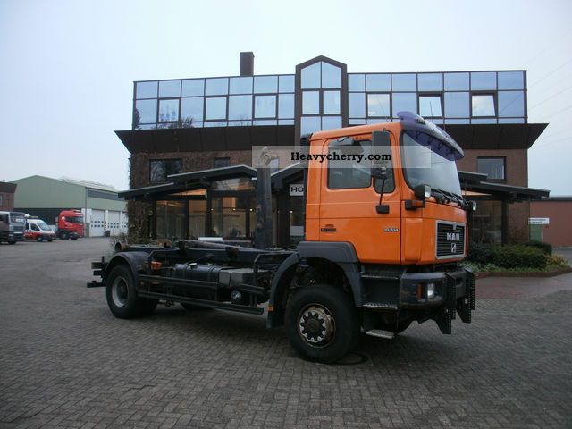 2000 MAN  FALK 19 314 4x4 Euro 3 Winterdienstvorrüstung Truck over 7.5t Roll-off tipper photo