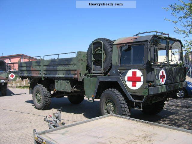 1980 MAN  1 4x4 Cat 5 T GLW with winch Truck over 7.5t Stake body photo