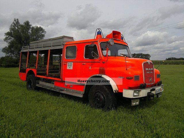 1973 MAN  16 256 Turbo wheel drive fire rescue vehicle vintage Truck over 7.5t Other trucks over 7 photo