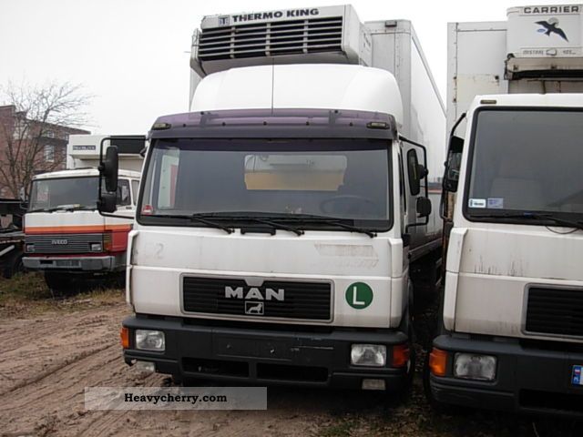 1999 MAN  10 224 Semi-trailer truck Standard tractor/trailer unit photo