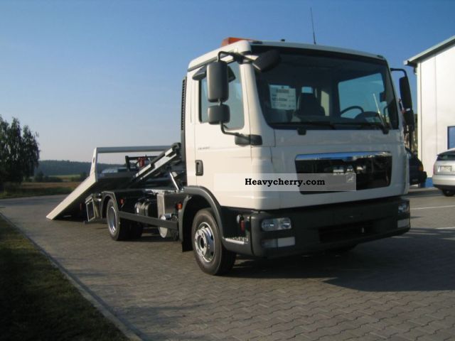 2011 MAN  TGL 8.180 Van or truck up to 7.5t Car carrier photo