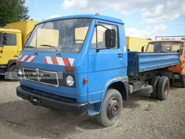 1986 MAN  8136 FK/31 Van or truck up to 7.5t Tipper photo