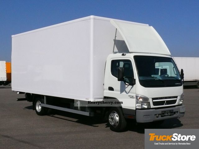 2010 Mitsubishi  CANTER 7C15 Van or truck up to 7.5t Box photo