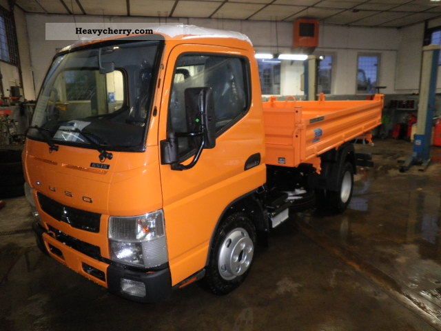 2011 Mitsubishi  FUSO Canter tipper 6S15 Van or truck up to 7.5t Three-sided Tipper photo