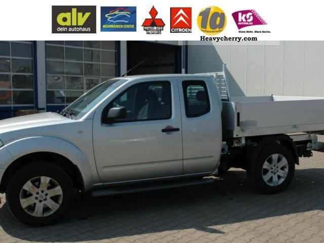 2011 Mitsubishi  2.5DI L200-D Invite Doub.C.4WD as platform Van or truck up to 7.5t Stake body photo