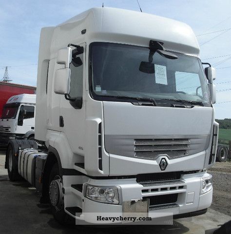 2007 Renault  Premium 450 DXI Intarder Webasto Air Euro4 Semi-trailer truck Standard tractor/trailer unit photo