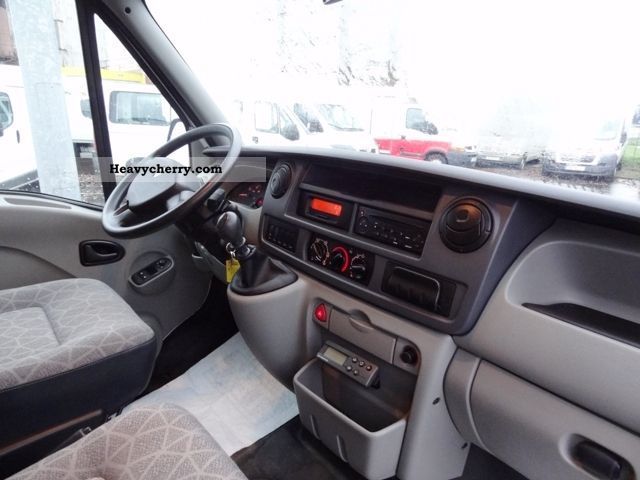 Renault Master Ii 3 5t Fourgon L2h1 2 5 Dci 120 2007 Refrigerator Box Truck Photo And Specs