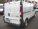 2009 Renault  Trafic 2.0 dCi 115 L1H2 panel vans Van or truck up to 7.5t Box-type delivery van photo 8