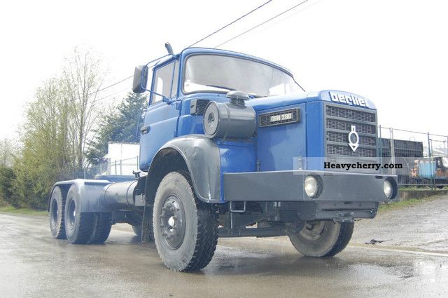 1974 Renault  berliet gbh cbh 280 Semi-trailer truck Standard tractor/trailer unit photo