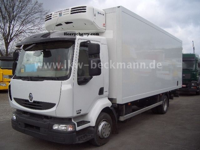 2010 Renault  12 220 L freezer partition LBW € 5 Truck over 7.5t Refrigerator body photo