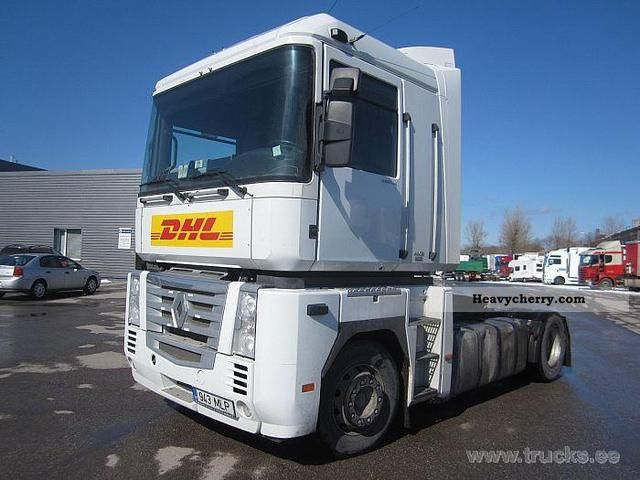 2008 Renault  MAGNUM Semi-trailer truck Standard tractor/trailer unit photo
