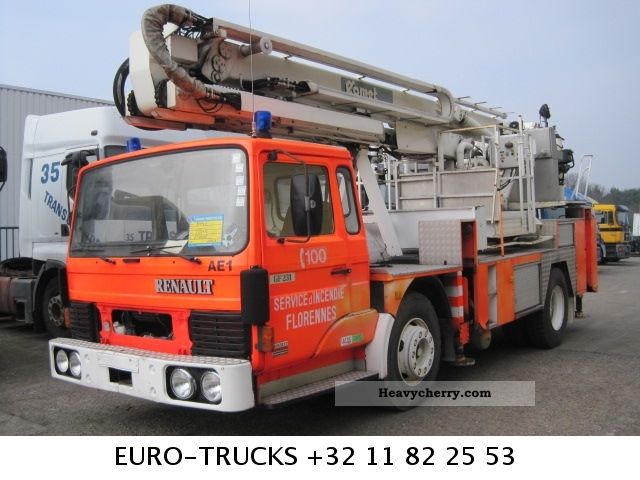 1984 Renault  GF 231 CA 06 C1 018T COMET FIRE TRUCK Truck over 7.5t Other trucks over 7 photo