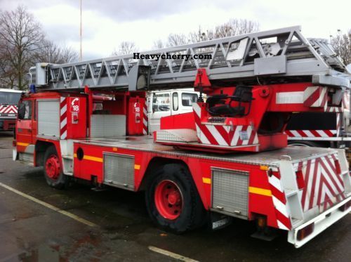 1988 Renault  G-230 drabina 30M. Drabina FIRE Truck over 7.5t Other trucks over 7 photo