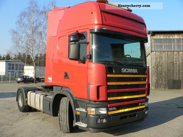 2004 Scania  R164 LA Semi-trailer truck Standard tractor/trailer unit photo