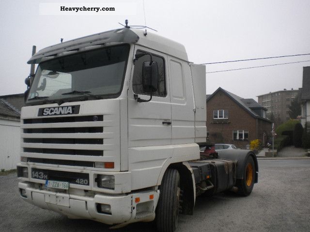 1995 Scania  143 H 420 V8 AIRCO + hydrolique Semi-trailer truck Standard tractor/trailer unit photo