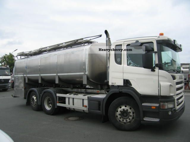 2006 Scania  114/340 \ Truck over 7.5t Food Carrier photo