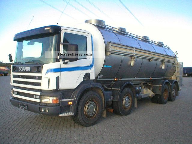 2002 Scania  114 340 8x2 / 6 milk tank Truck over 7.5t Food Carrier photo