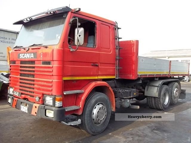 1983 Scania  142H 4X2 400 Truck over 7.5t Three-sided Tipper photo