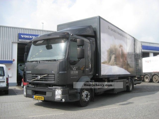 2007 Volvo  FL 240 MANUAL EURO 4 BDF Truck over 7.5t Swap chassis photo