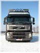 2002 Volvo  FM9 horsebox net 49 900 € Van or truck up to 7.5t Cattle truck photo 2