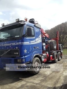2001 Volvo  VOLVO FH16 520 LONG WOOD Truck over 7.5t Timber carrier photo