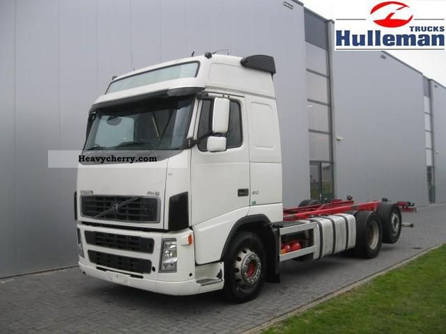 2004 Volvo  FH16.610 6X2 MANUEL EURO 3 Truck over 7.5t Chassis photo