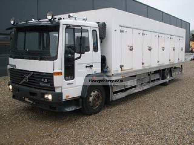 1999 Volvo  FL614 Truck over 7.5t Refrigerator body photo