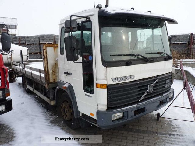 1998 Volvo  FL 6 Skrzyniowy lub Rama pod Zabudowę Truck over 7.5t Box photo