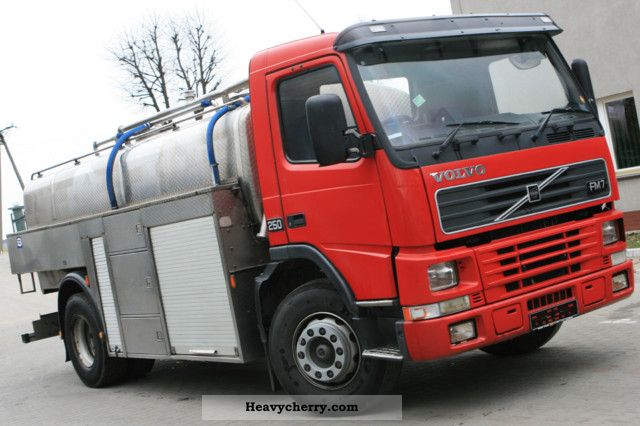 2000 Volvo  FM7 MILKTANK MILK COLLECTION CAR Truck over 7.5t Food Carrier photo